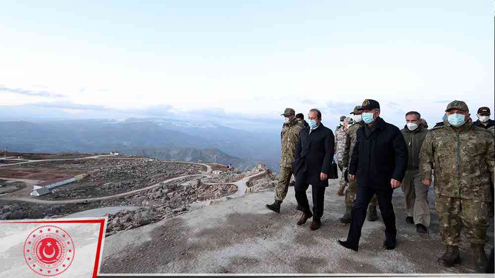 Millî Savunma Bakanı Hulusi Akar'dan Şırnak'a ziyaret