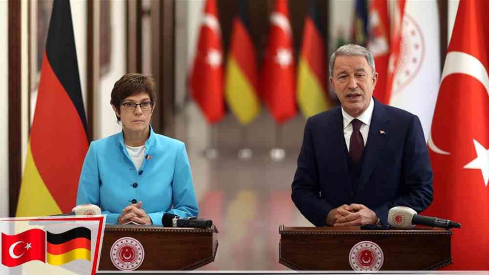 Türk Millî Savunma Bakanı, Alman Savunma Bakanı ile görüştü