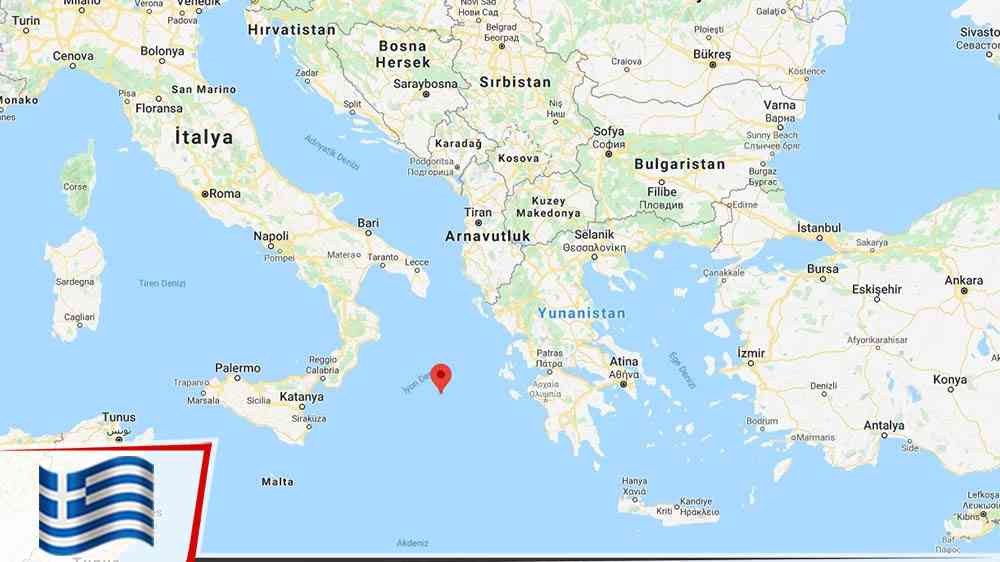 Atina İyon Denizi'nde kara sularını 12 mile çıkaran yasayı kabul etti