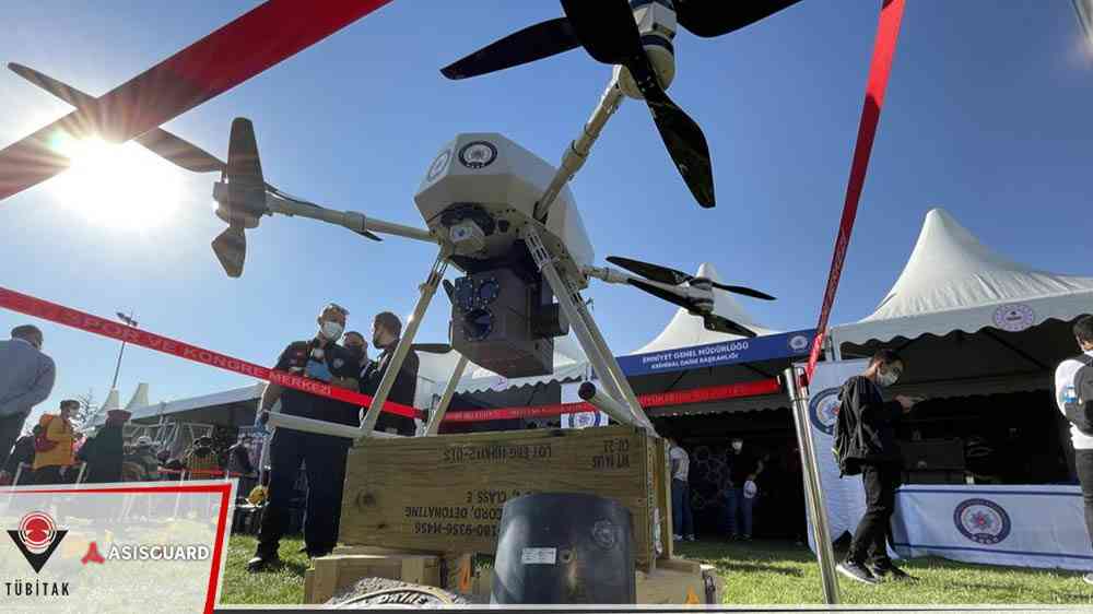 Dünyanın ilk lazer silahlı dronu "Eren", 8. Konya Bilim Festivali'nde