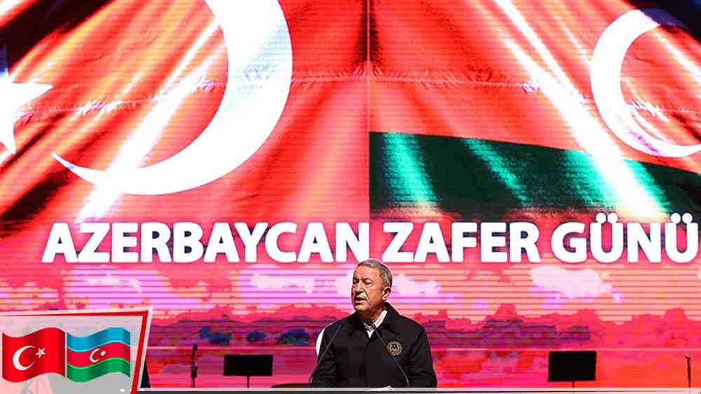 Bakan Akar, Azerbaycan'ın Zafer Günü kutlama törenine katıldı