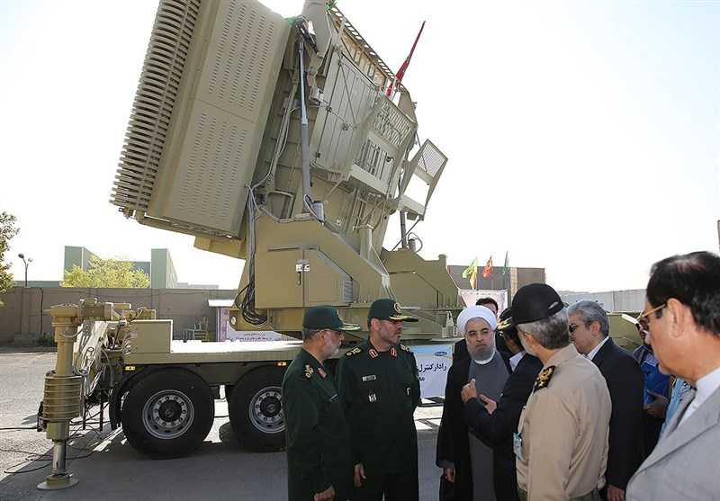 İran, yerli üretim hava savunma sistemini tanıttı