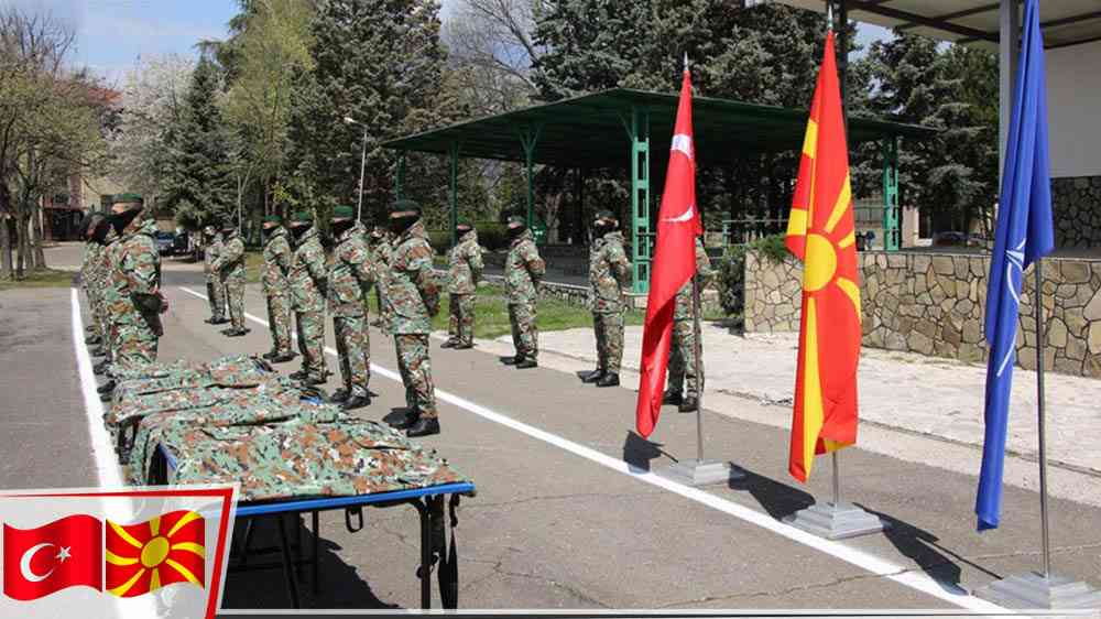 Türkiye'den Kuzey Makedonya ordusuna üniforma bağışı 