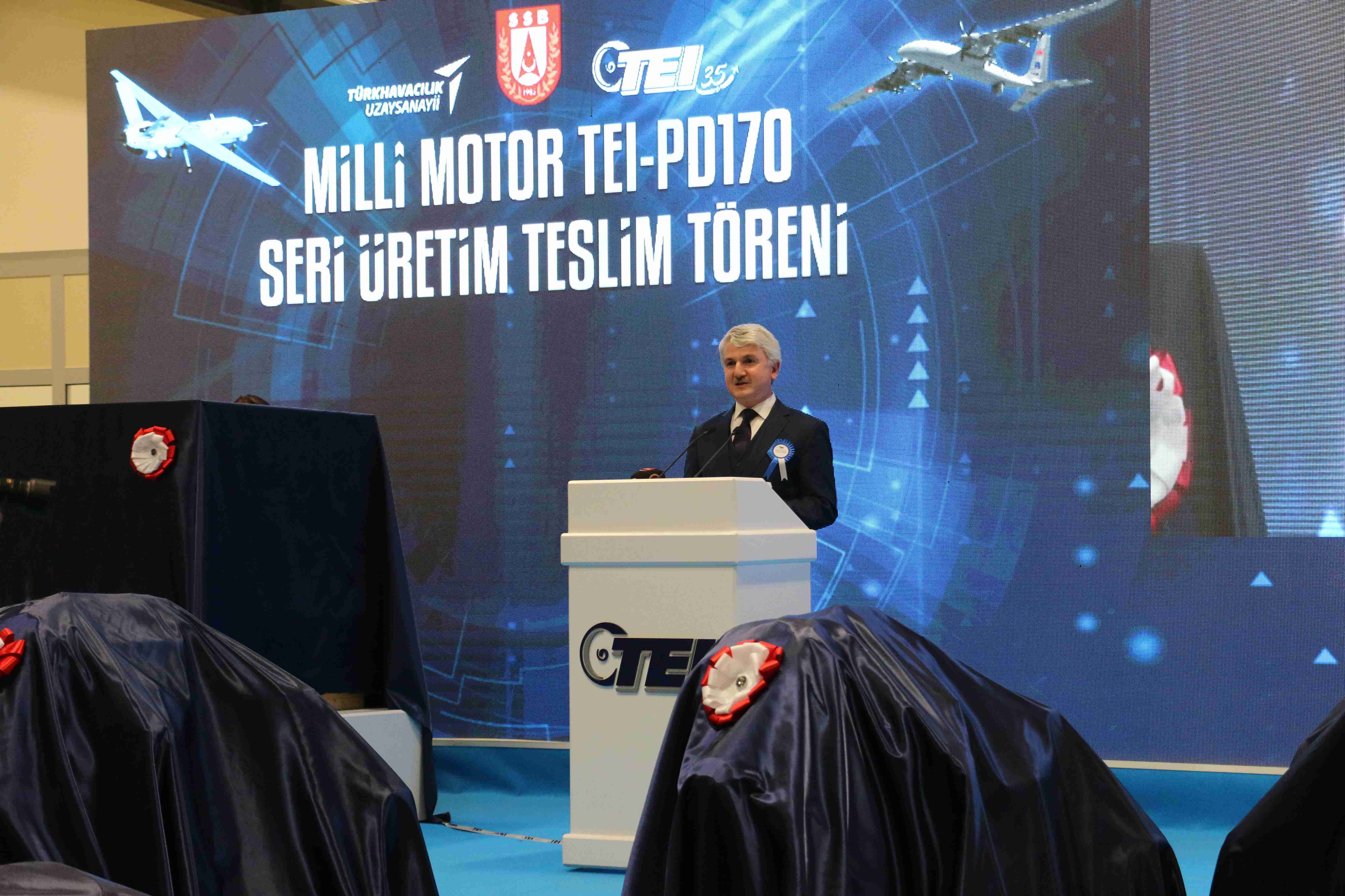Türkiye'nin ilk turbodizel havacılık motoru için teslim töreni