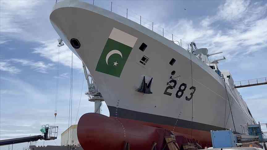 Pakistan MİLGEM Projesi’nin 4. gemisi denize iniyor